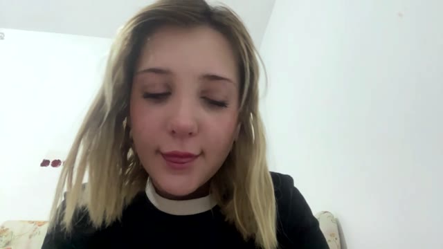 Kathrinekiening – Full Cam Show · Jun 4, 2026 (1h48m)