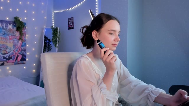 Elvienne – Full Cam Show · Jun 6, 2026 (29m)