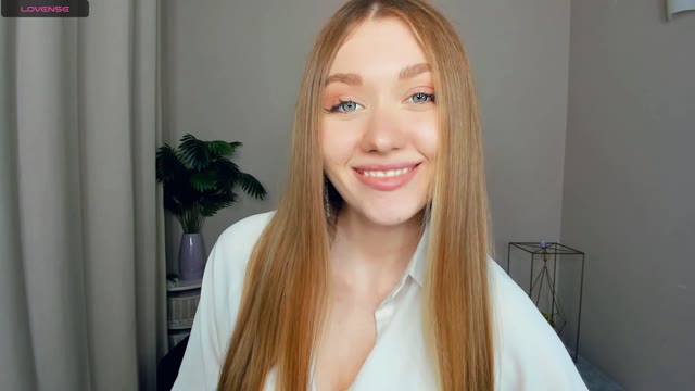 Laviniahoutz – Full Cam Show · Jun 2, 2026 (1h37m)