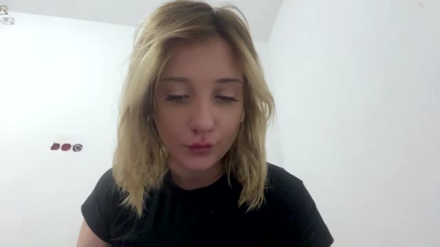 Kathrinekiening cam show