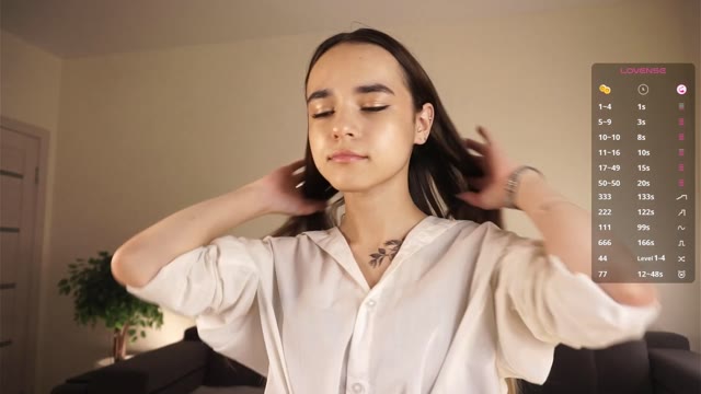 Keeleyreineck – Full Cam Show · Jun 7, 2026 (18m)