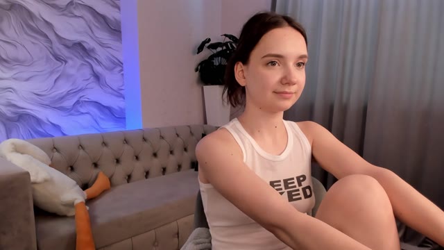 Elvienne – Full Cam Show · Jun 3, 2026 (1h10m)