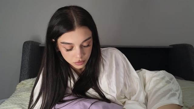 9west – Full Cam Show · Jun 2, 2026 (20m)