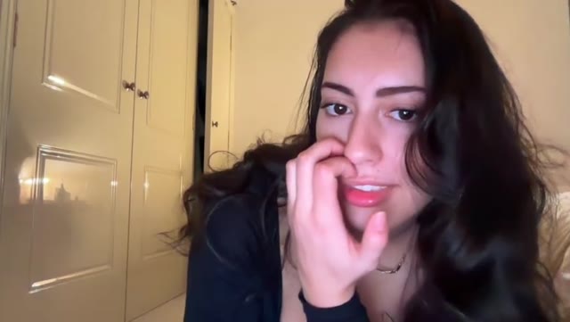 Sieena – Full Cam Show · Jun 4, 2026 (8m)